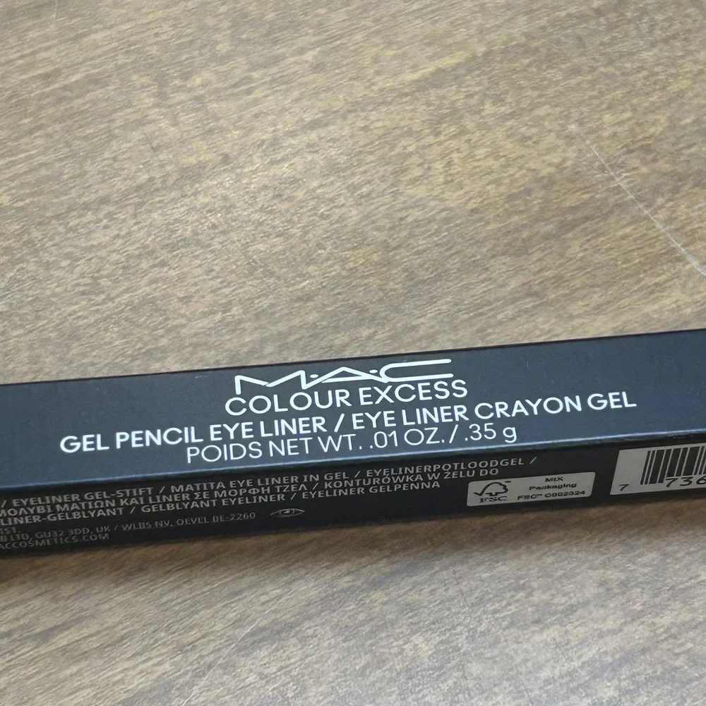 MAC Colour Excess Gel Pencil Eyeliner B-A-N-A-N-A-S 0.01oz 0.35g Gold Long Wear
